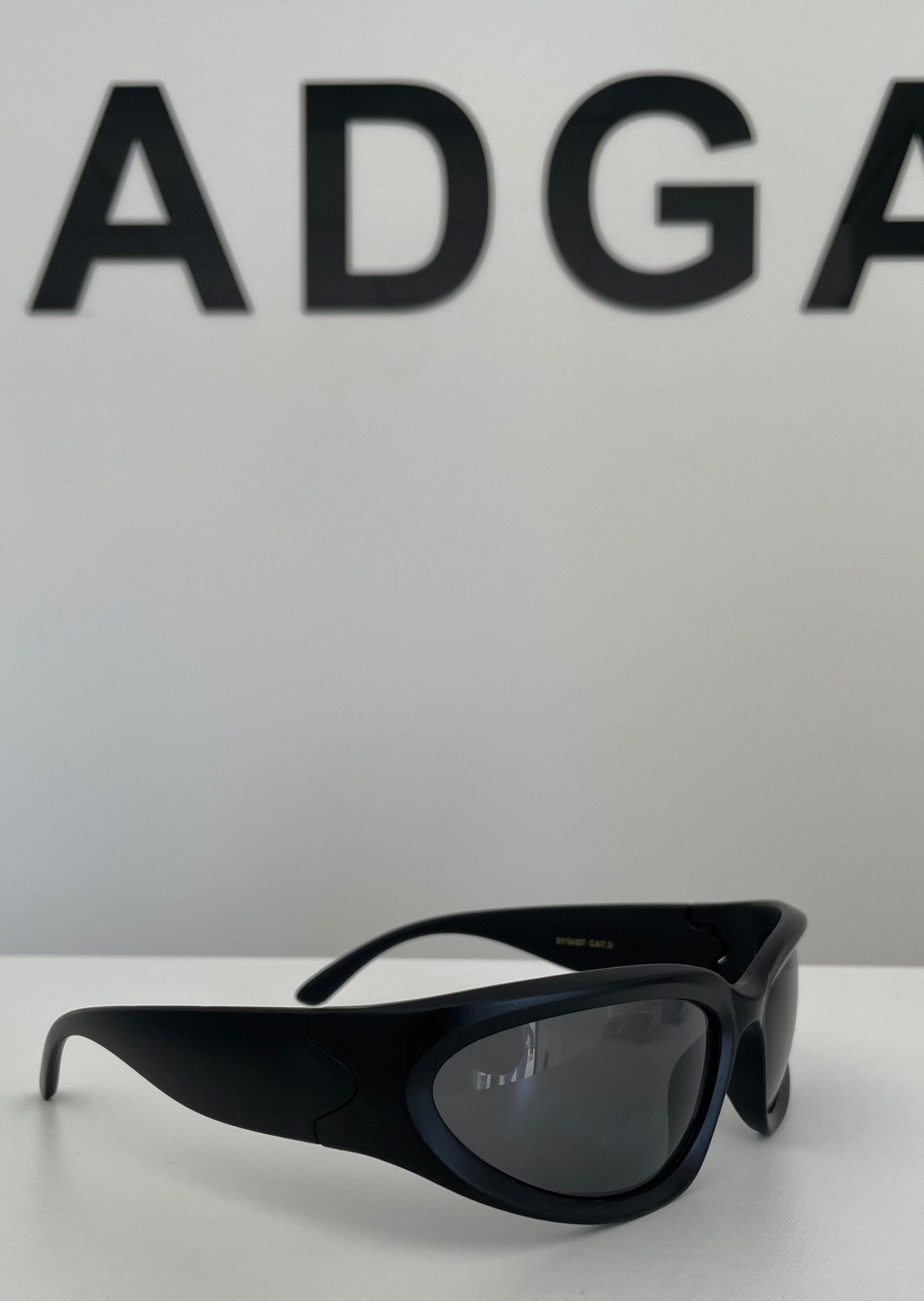 Lunettes de soleil noires