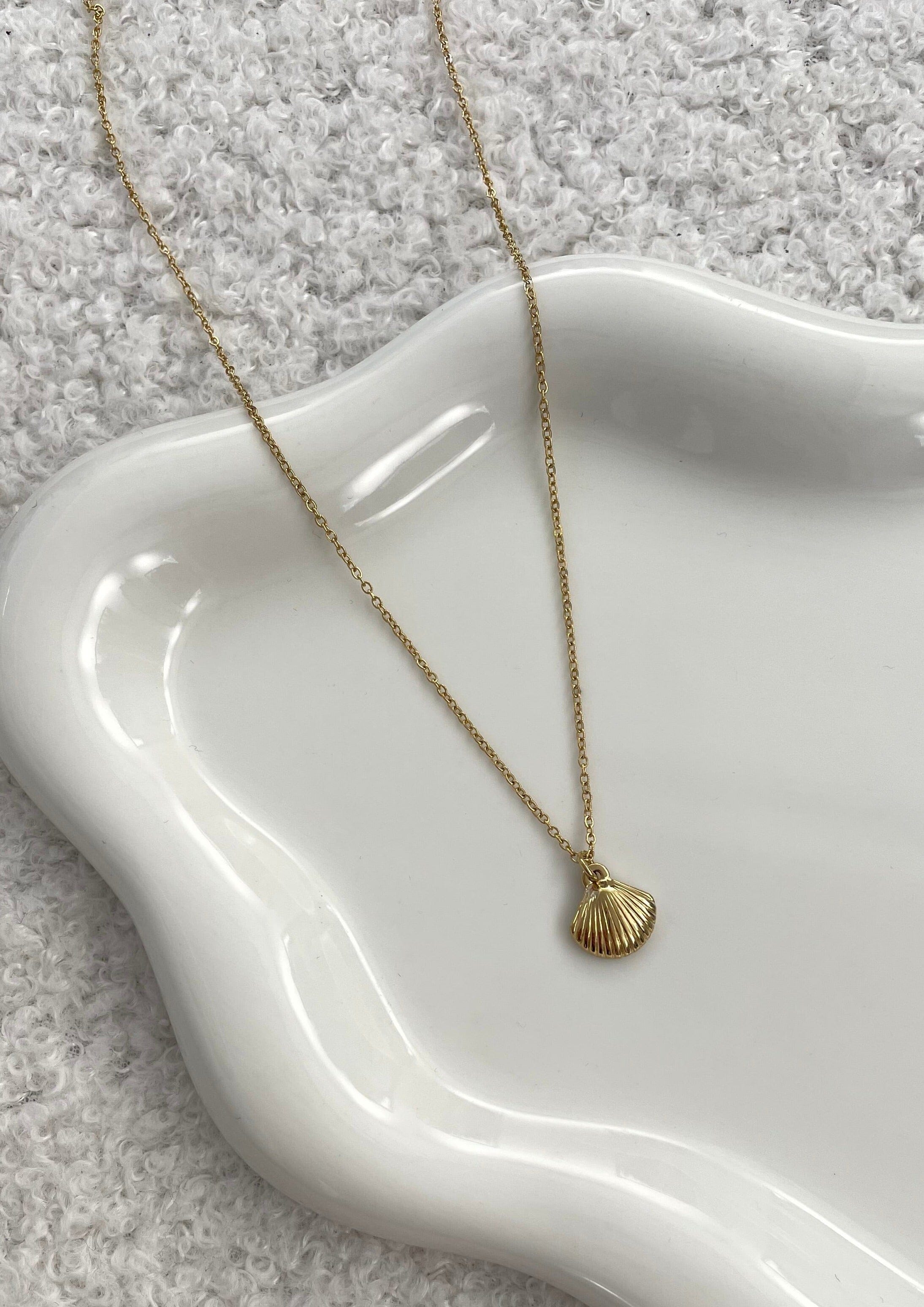 Collier Sea